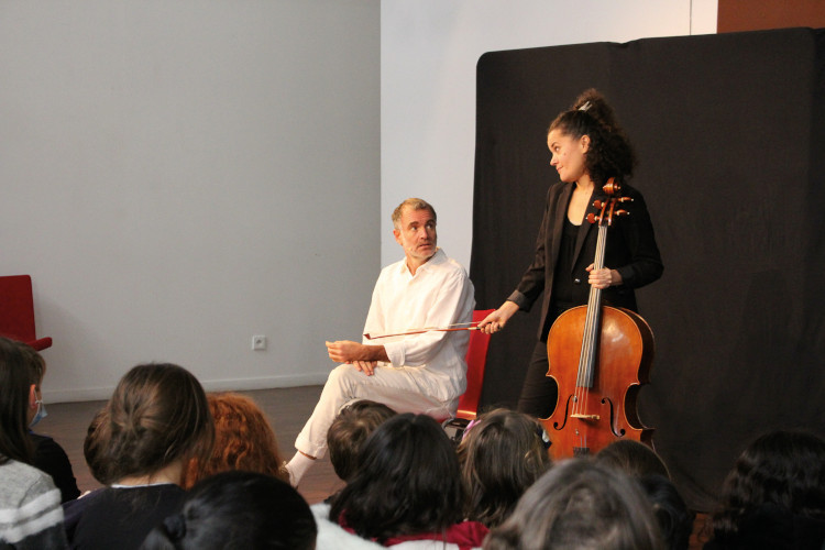 Décembre - Spectacle Gilles Bizouerne et Ariane Lysimaque à la médiathèque