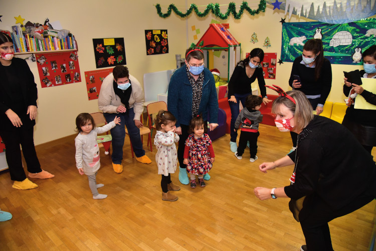 Décembre - Noël à la Maison de la Petite Enfance