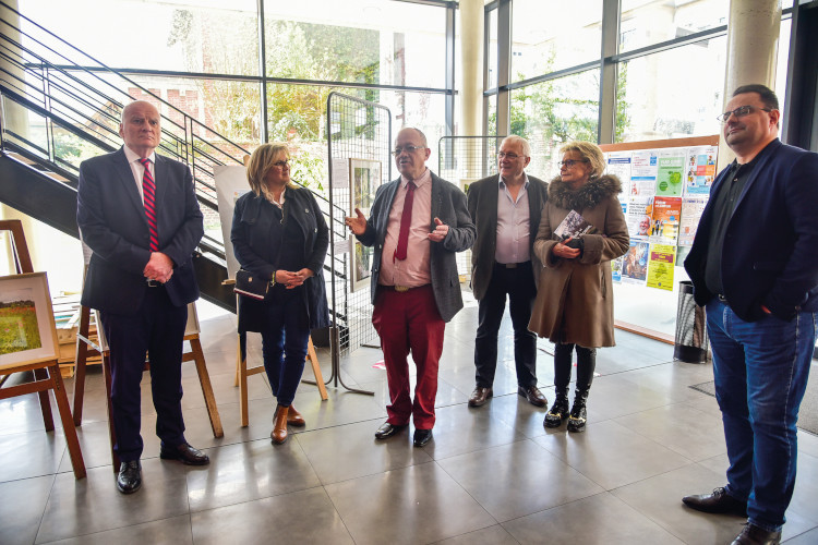 Avril - Exposition Les lavoirs et fontaines du Val-d'Oise de François Vuillemet à la médiathèque