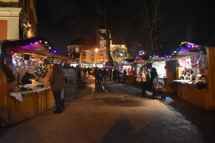 Décembre - Marché de Noël