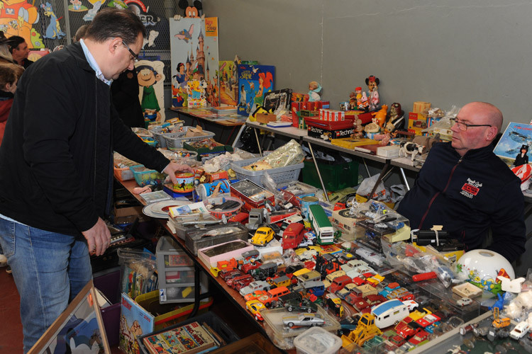 Février - Salon du jouet de collection et de la bande dessinée