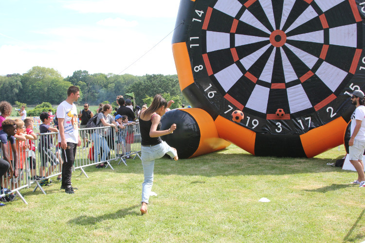 Juillet - Festival de l'été - Fête de l'enfance