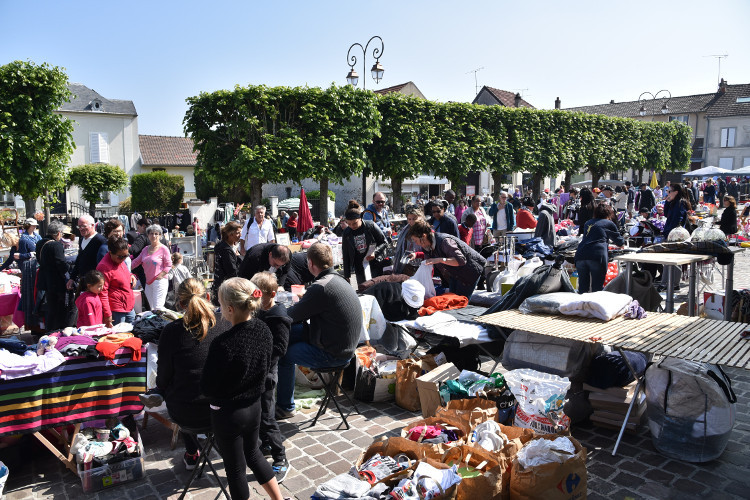 Mai - Brocante de printemps