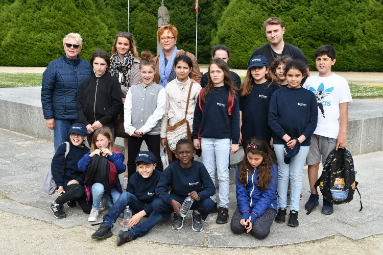 Mai - Le Conseil municipal des Jeunes Domontois en visite au musée de Compiègne