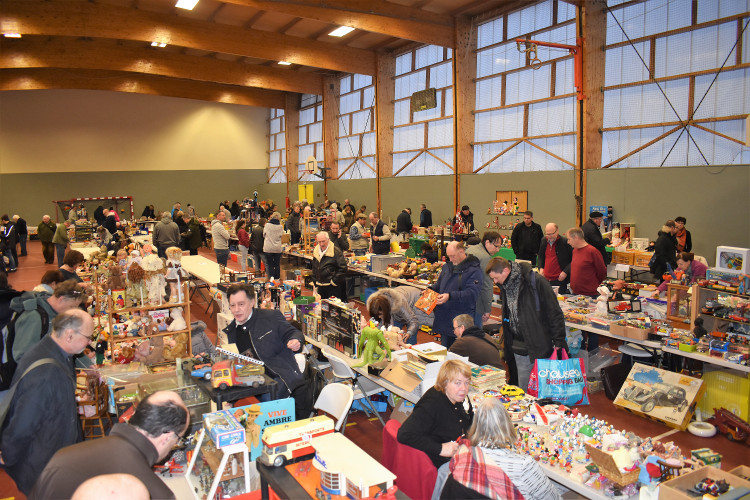 Février - Salon du jouet de collection et de la bande dessinée