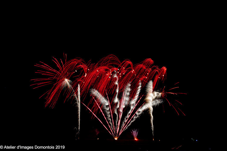 Juillet - Festival de l'été Feu d'artifice