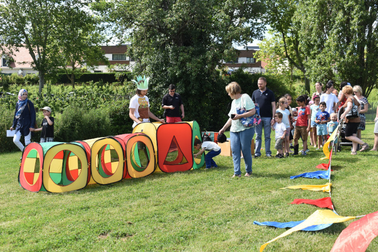 Juin - Festival de l'été Fête de l'enfance