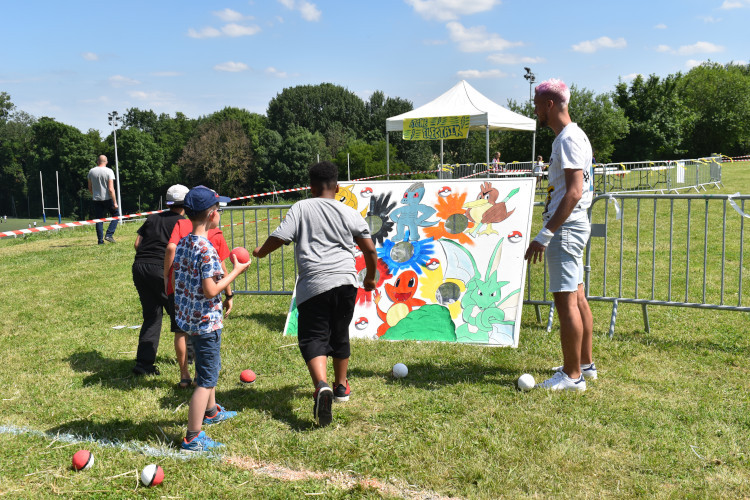 Juin - Festival de l'été Fête de l'enfance