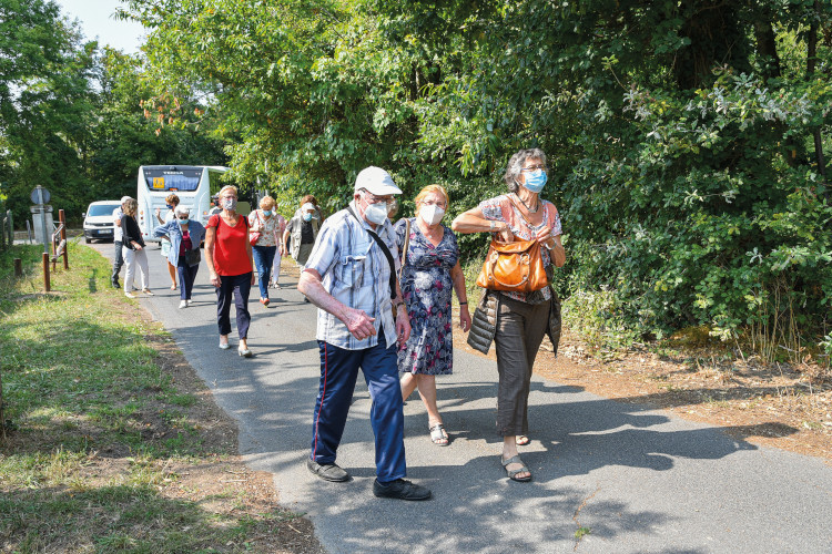 Septembre - Les seniors visitent Domont