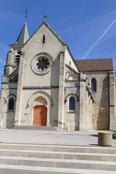 Parvis de l'église Sainte Marie-Madeleine aujourd'hui