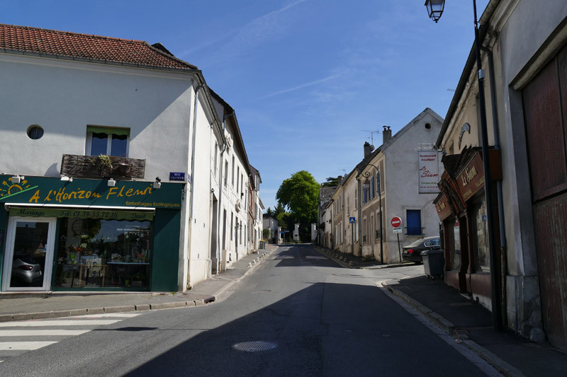 rue de la République aujourd'hui - rue de la Forêt hier