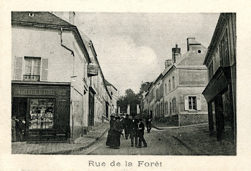 rue de la Forêt hier - rue de la République aujourd'hui