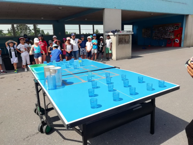 Juillet Elémentaire - Jeux d'eau sur le centre