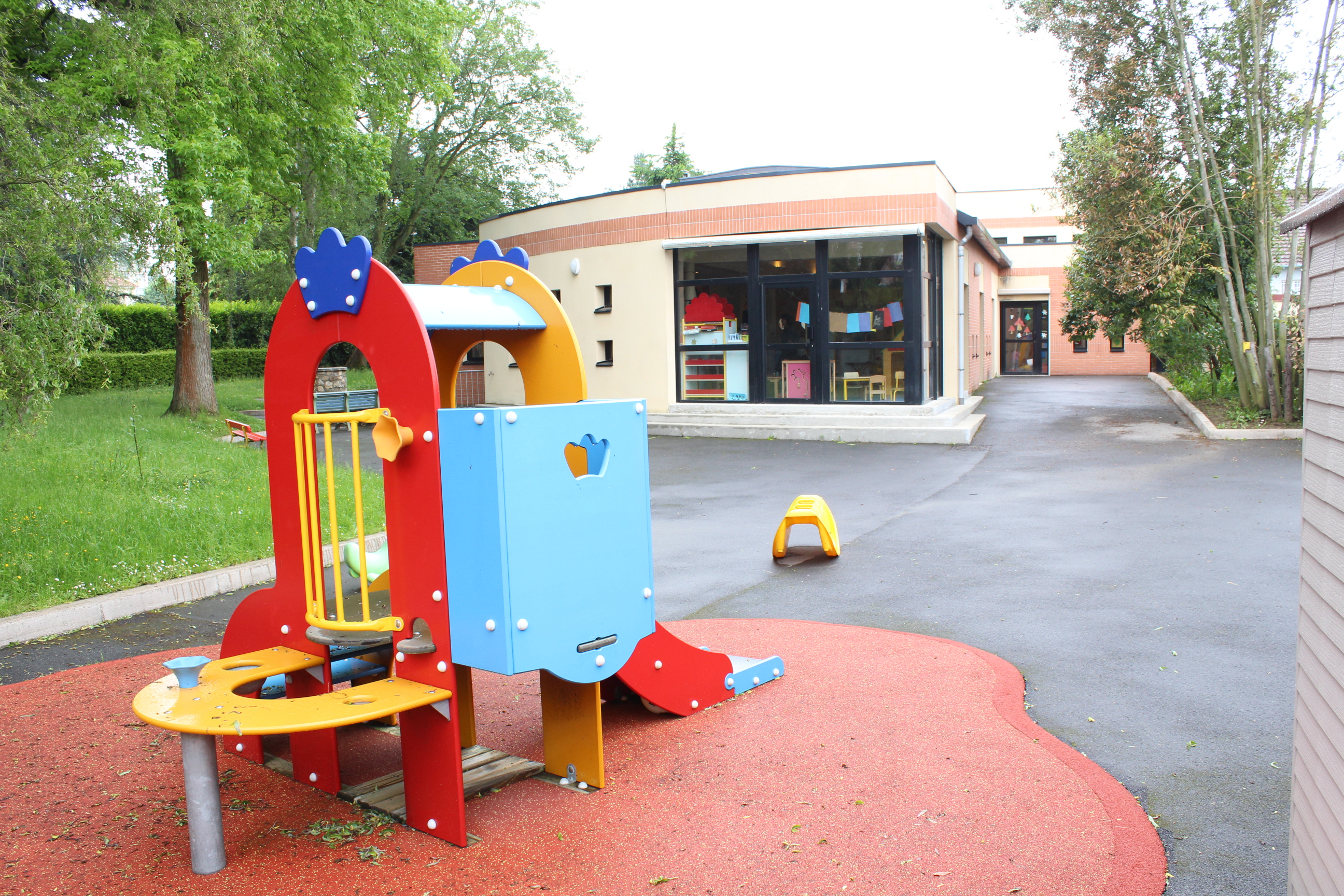 Le Lieu D Accueil Des 0 3 Ans Petite Enfance Enfance Jeunesse Ville De Domont